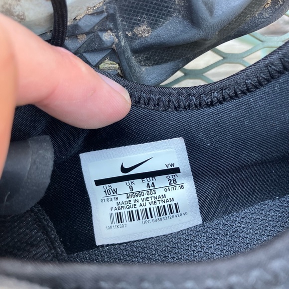 Nike golf shoe - Picture 3 of 3